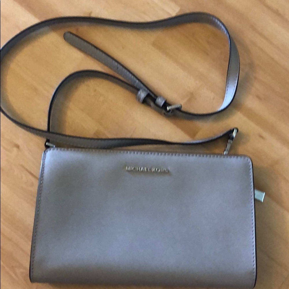 Michael Kors crossbody bag